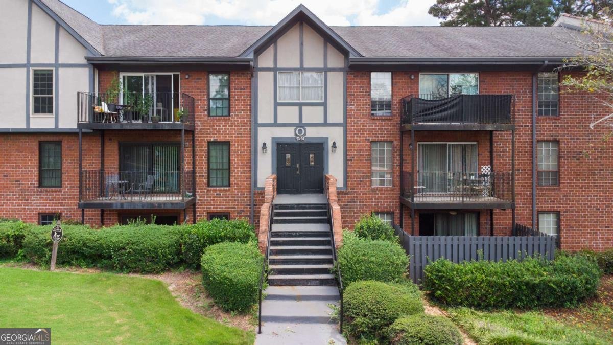 6851 Roswell Road Atlanta - 1