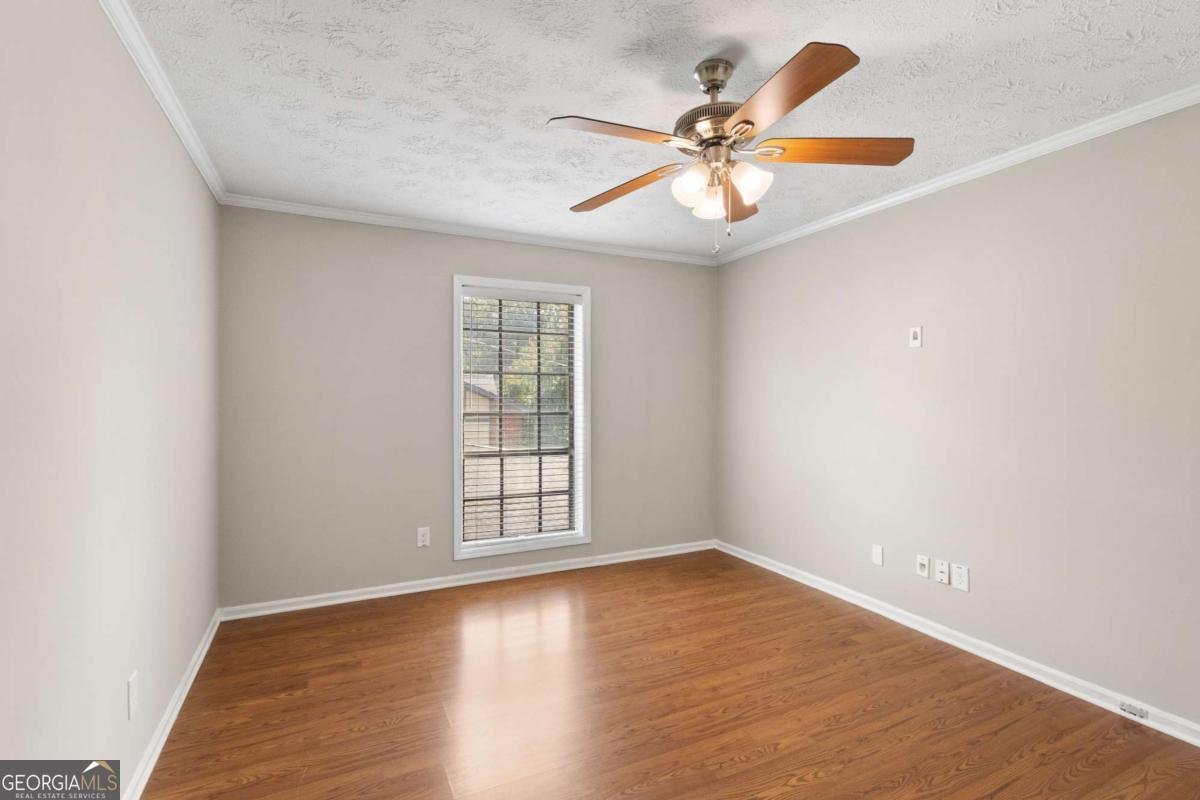 6851 Roswell Road Atlanta - 19