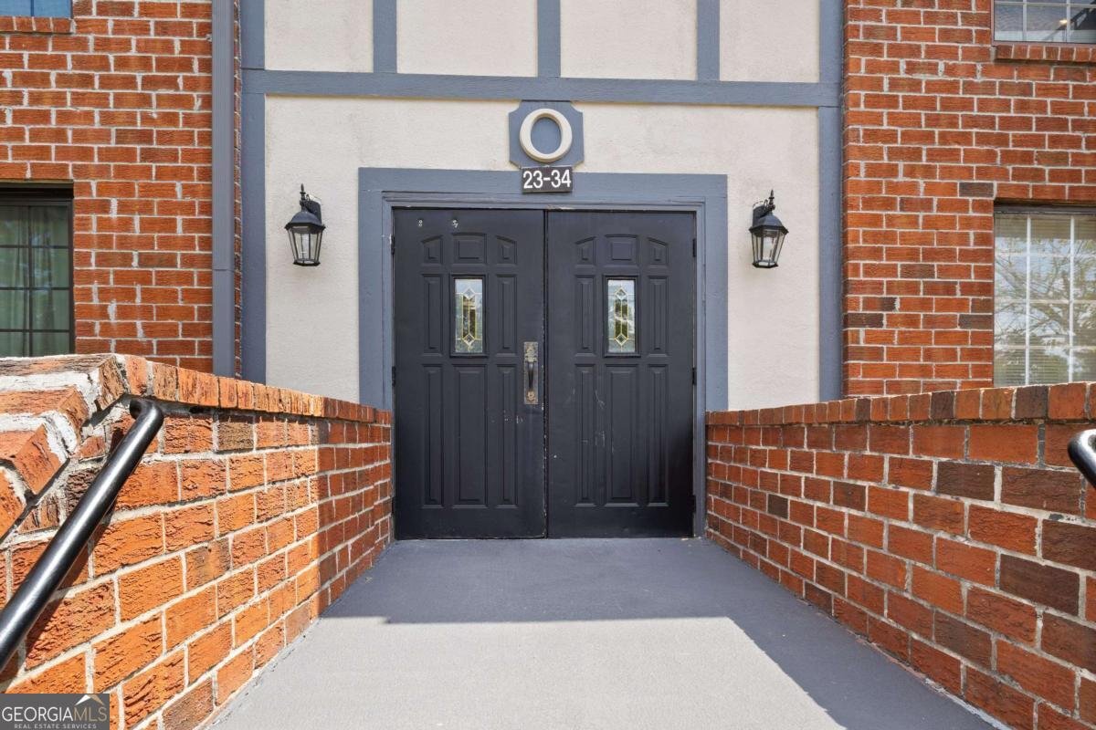 6851 Roswell Road Atlanta - 2