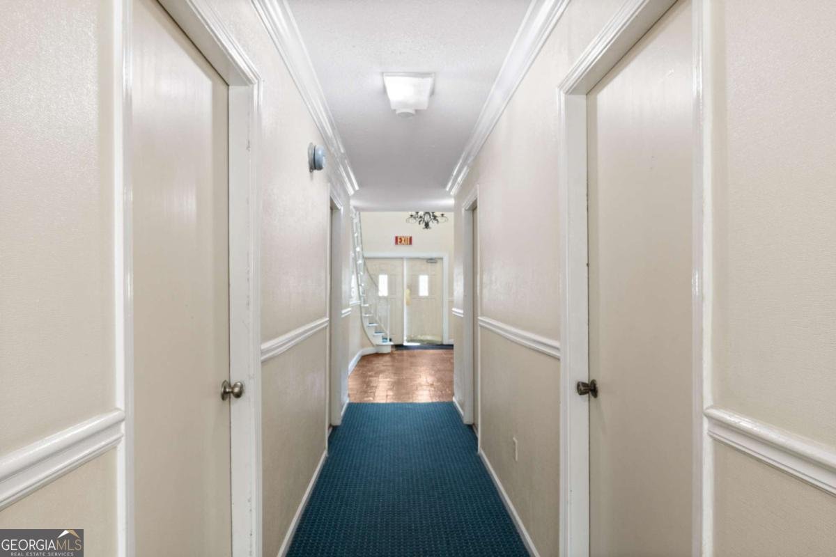 6851 Roswell Road Atlanta - 3