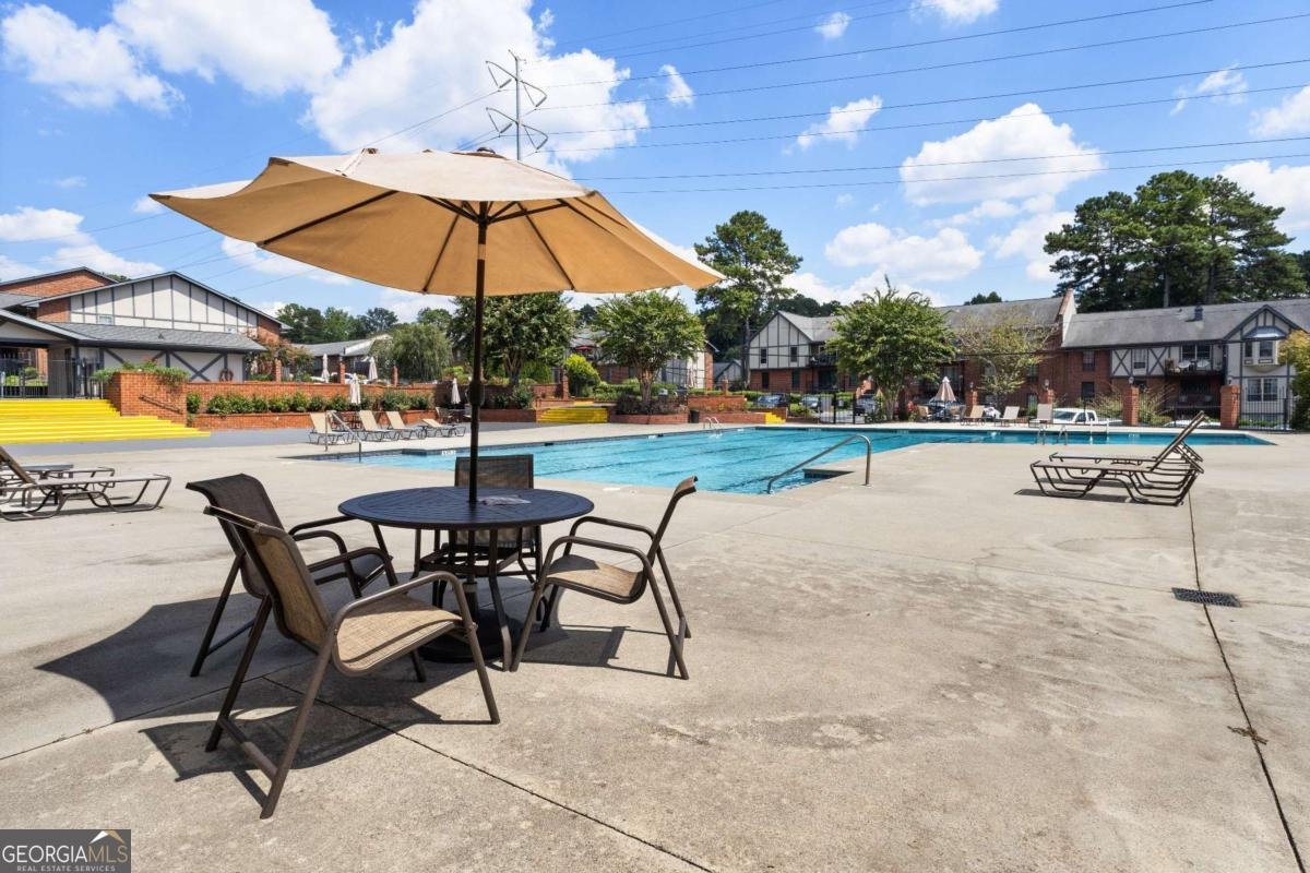 6851 Roswell Road Atlanta - 30