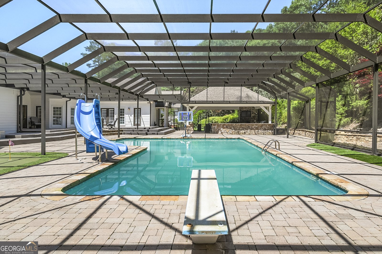 6249 Ben Parks Road Murrayville - 67