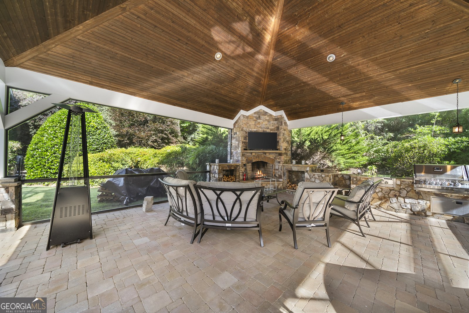 6249 Ben Parks Road Murrayville - 71