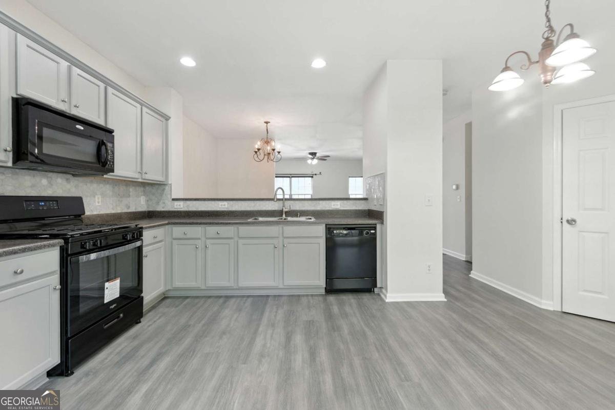 3696 Utoy Drive Atlanta - 6