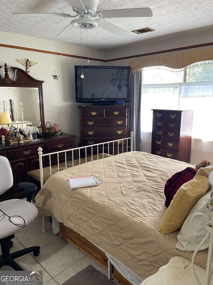 4301 Rex Road Rex - 4