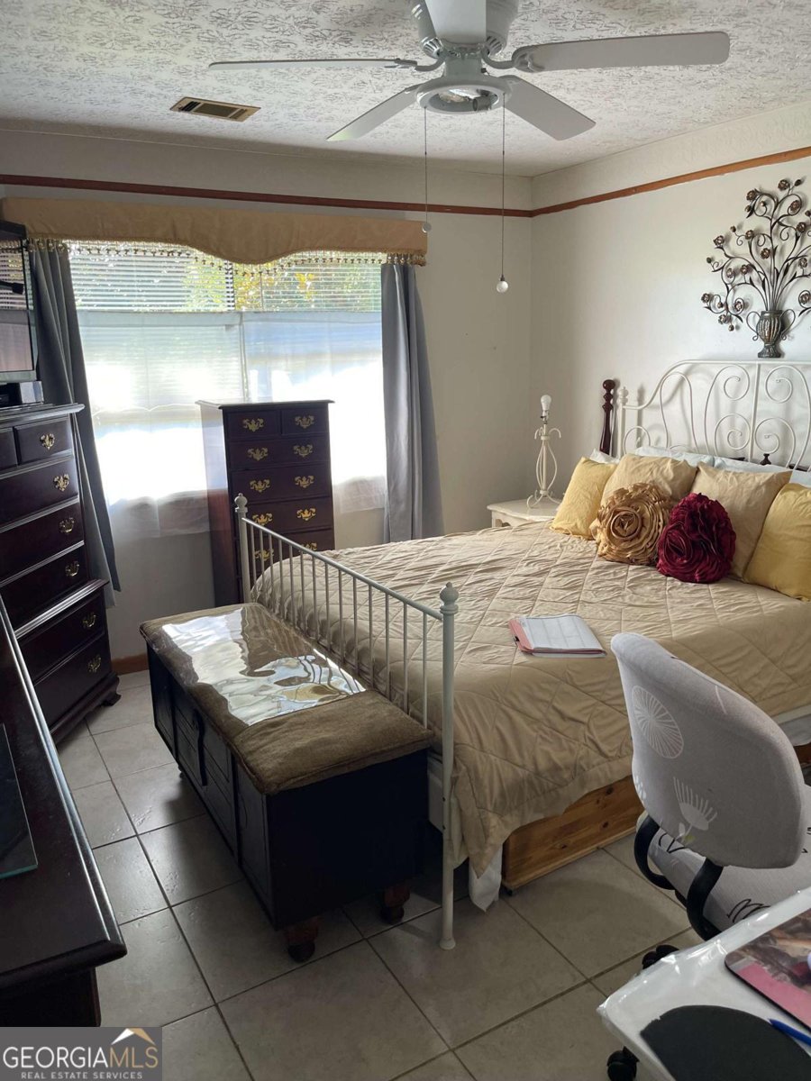 4301 Rex Road Rex - 5