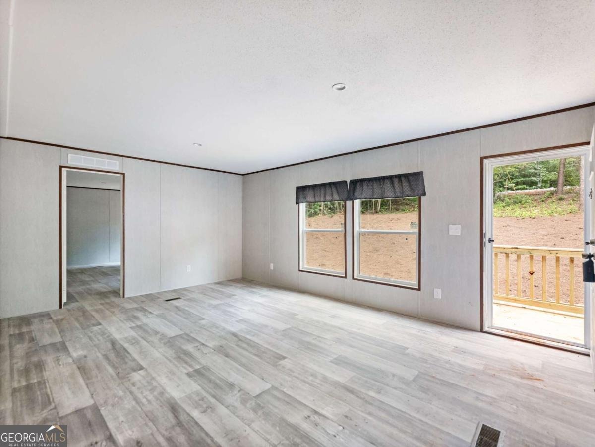 251 Cedar Ridge Drive Commerce - 4