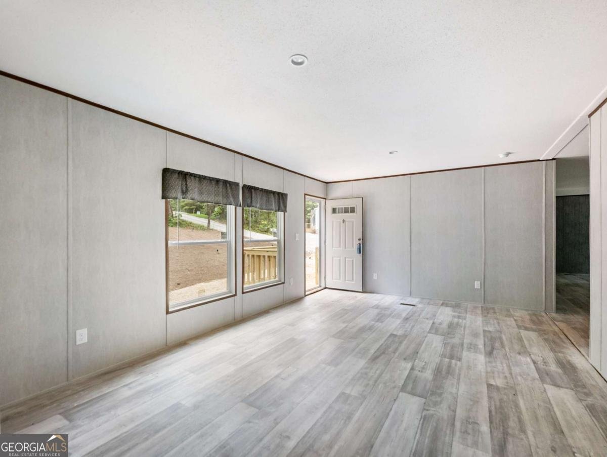 251 Cedar Ridge Drive Commerce - 5