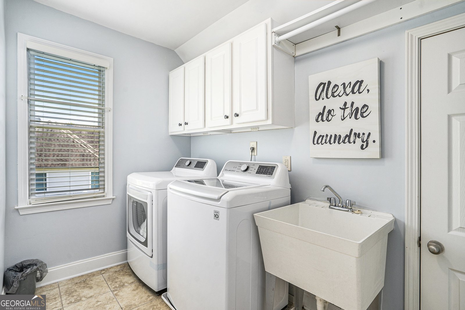 128 Brookfield Court White - 18