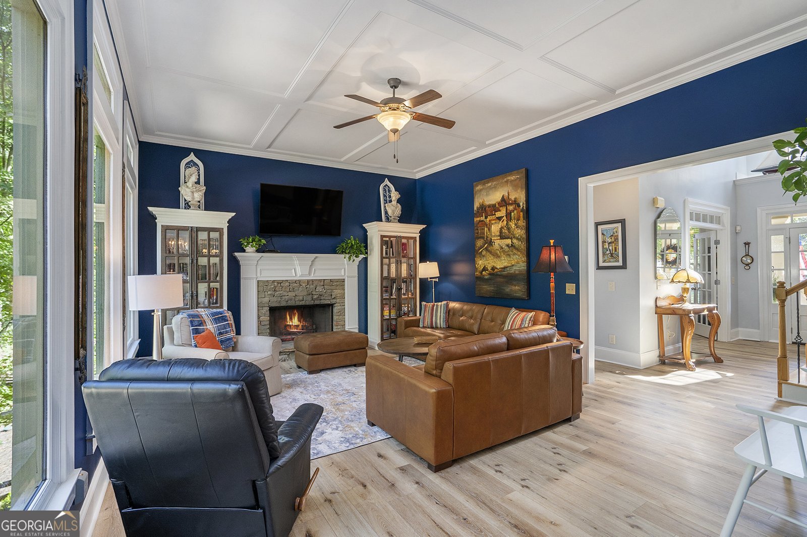 128 Brookfield Court White - 2