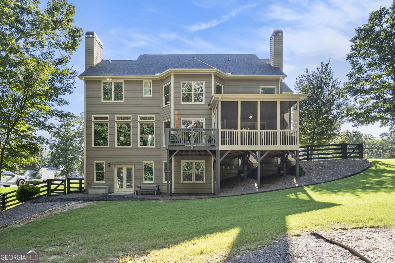 128 Brookfield Court White - 23