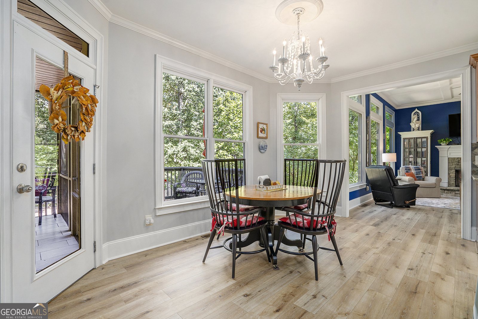 128 Brookfield Court White - 5