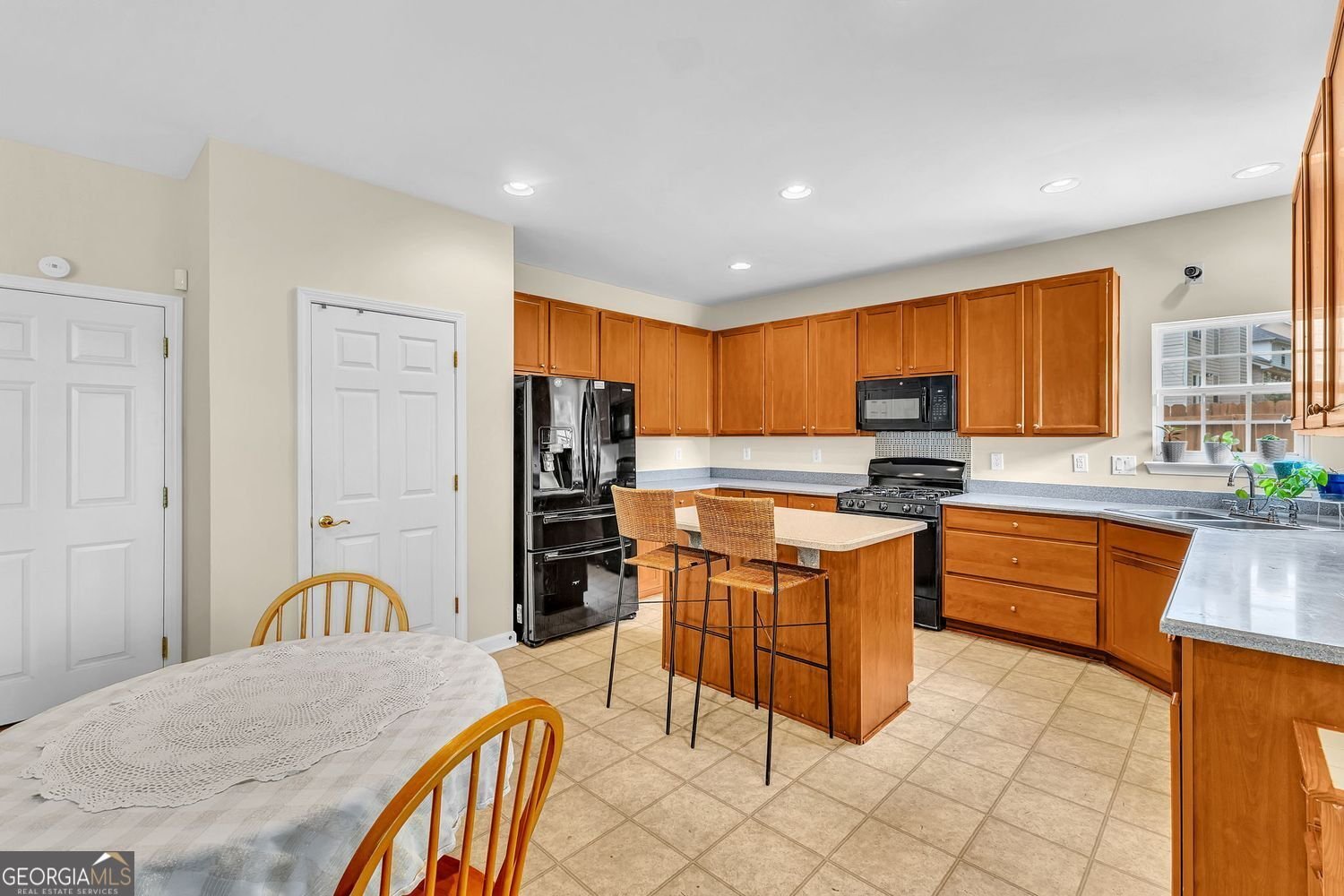 591 Creek Valley Court Stockbridge - 12