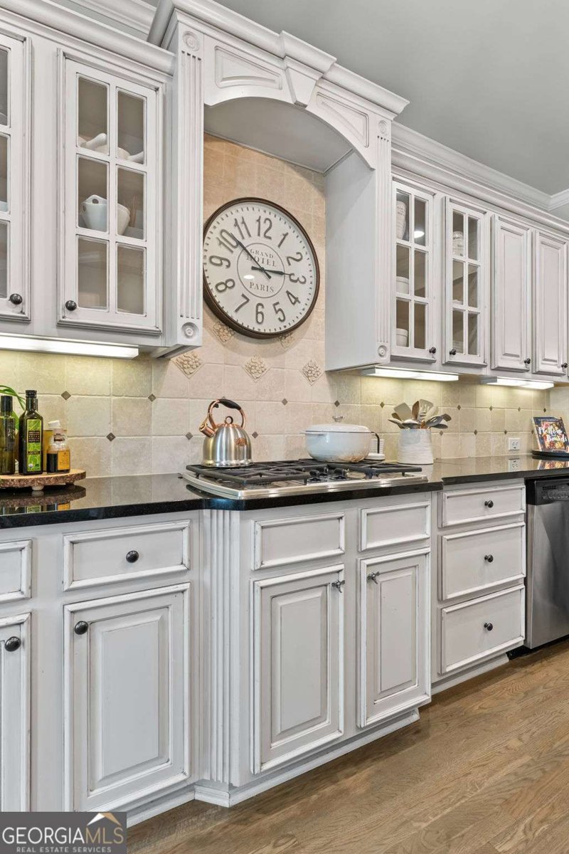 4405 VILLAGE GREEN Drive Roswell - 15