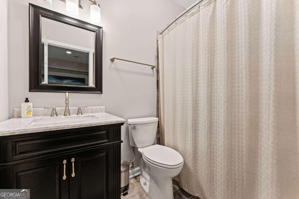4405 VILLAGE GREEN Drive Roswell - 3