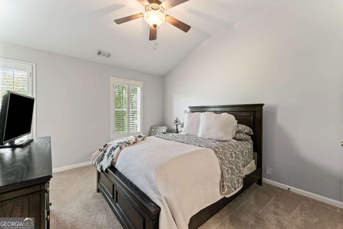 4405 VILLAGE GREEN Drive Roswell - 33