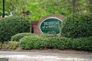 4405 VILLAGE GREEN Drive Roswell - 40