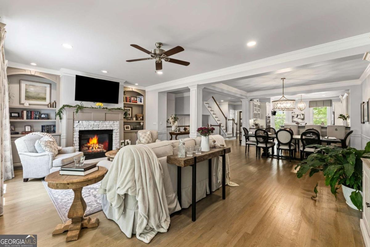 4405 VILLAGE GREEN Drive Roswell - 5