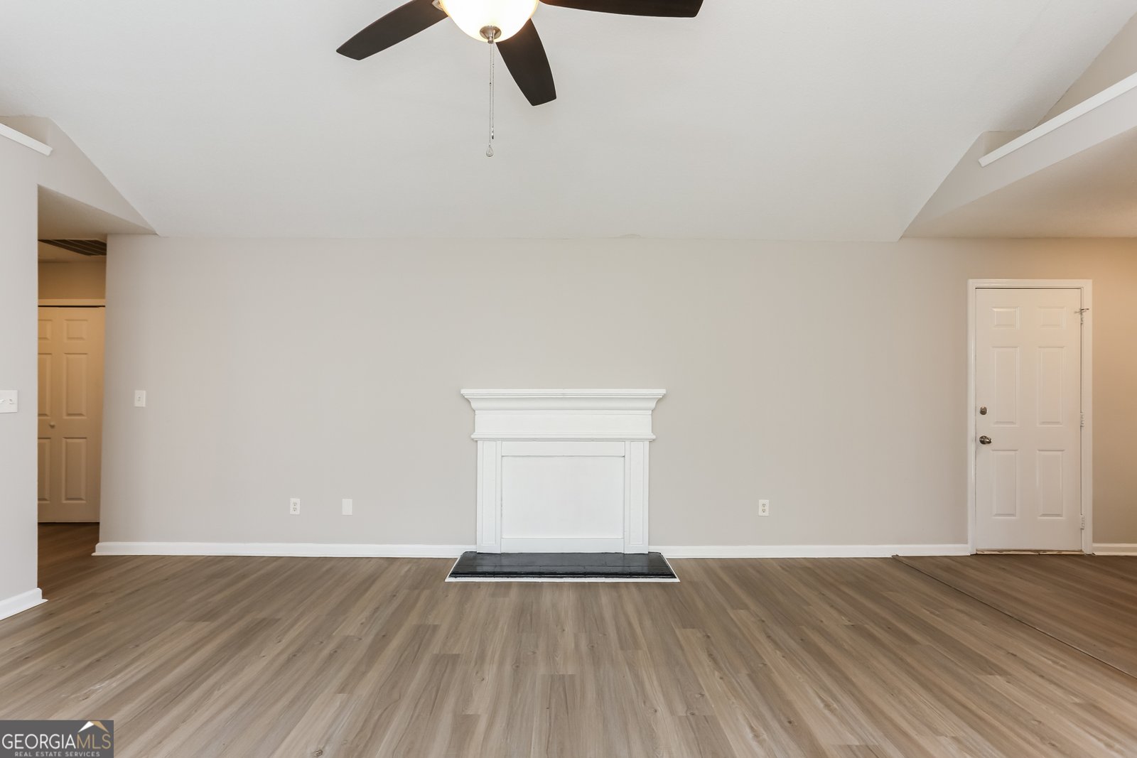 5910 Ravensway Drive Lithonia - 12