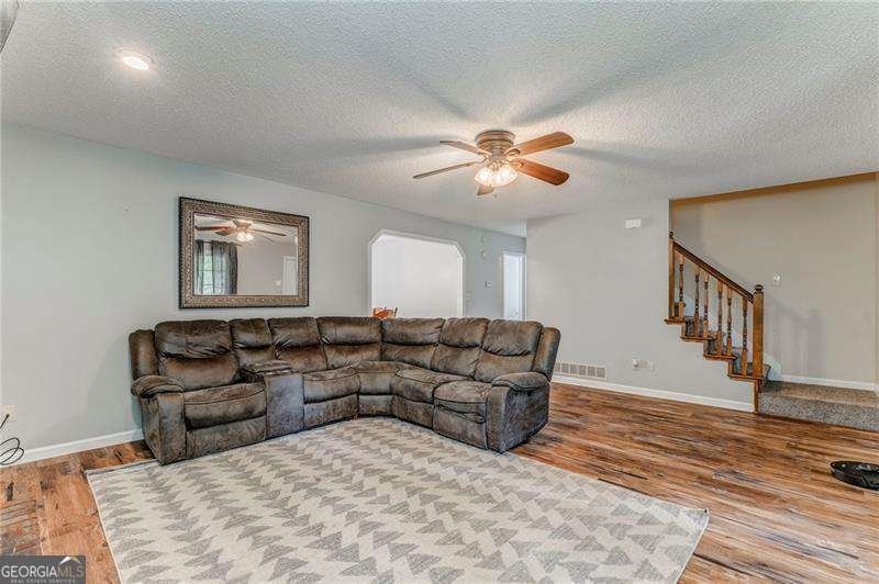 58 REGENT Court Douglasville - 11
