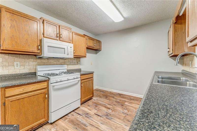 58 REGENT Court Douglasville - 20