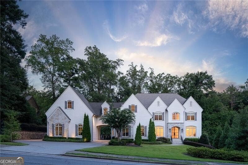 4715 Lake Forrest Drive Atlanta - 58