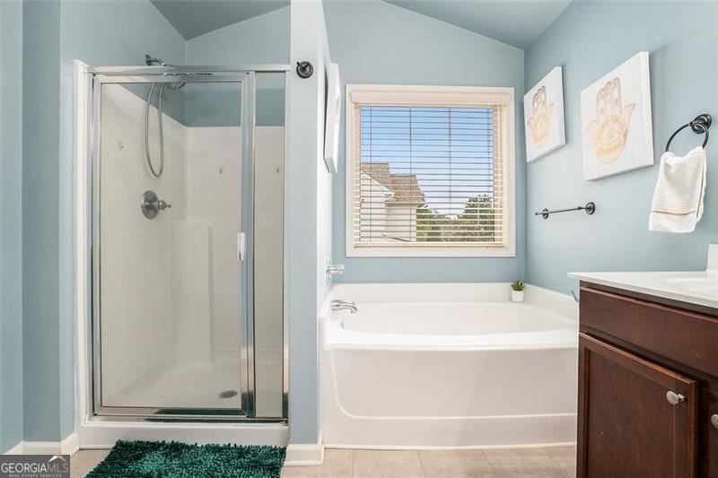 230 HALEYS Court Woodstock - 19