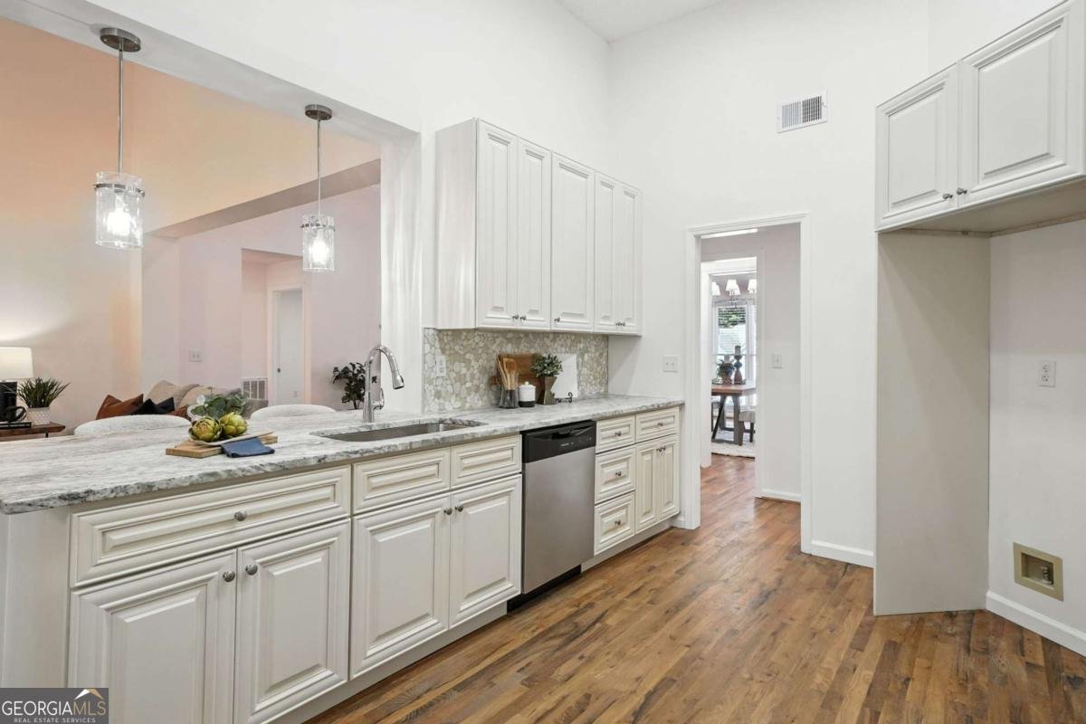 2867 Carmain Drive Marietta - 9