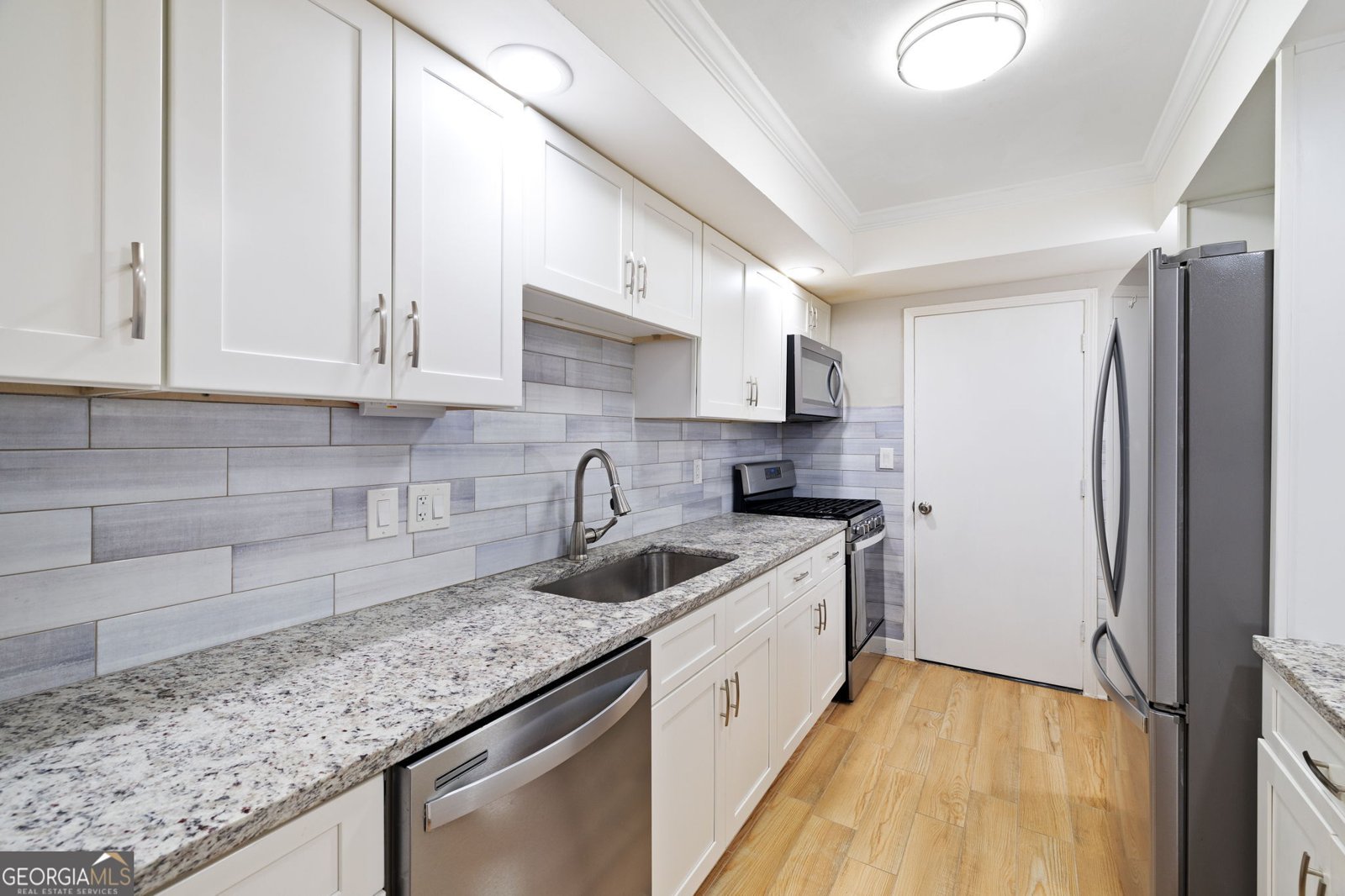 6851 Roswell Road Atlanta - 12