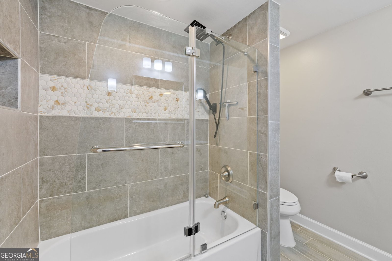 6851 Roswell Road Atlanta - 22