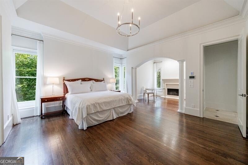 4526 Peachtree Dunwoody Road Atlanta - 37