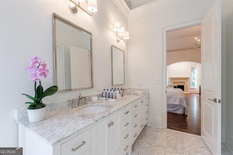 4526 Peachtree Dunwoody Road Atlanta - 42