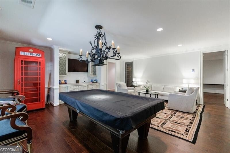 4526 Peachtree Dunwoody Road Atlanta - 55