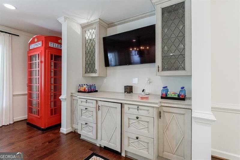 4526 Peachtree Dunwoody Road Atlanta - 57