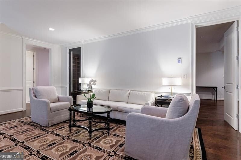 4526 Peachtree Dunwoody Road Atlanta - 59