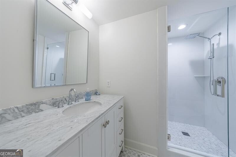 4526 Peachtree Dunwoody Road Atlanta - 64