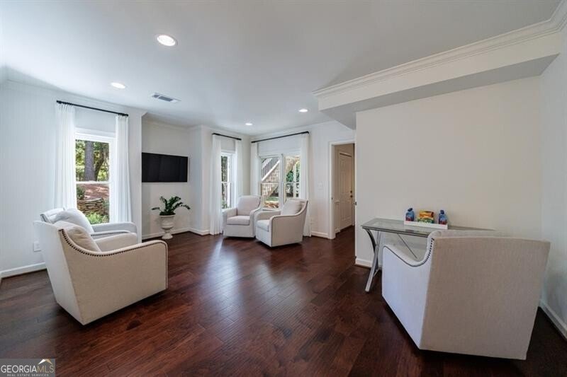 4526 Peachtree Dunwoody Road Atlanta - 67