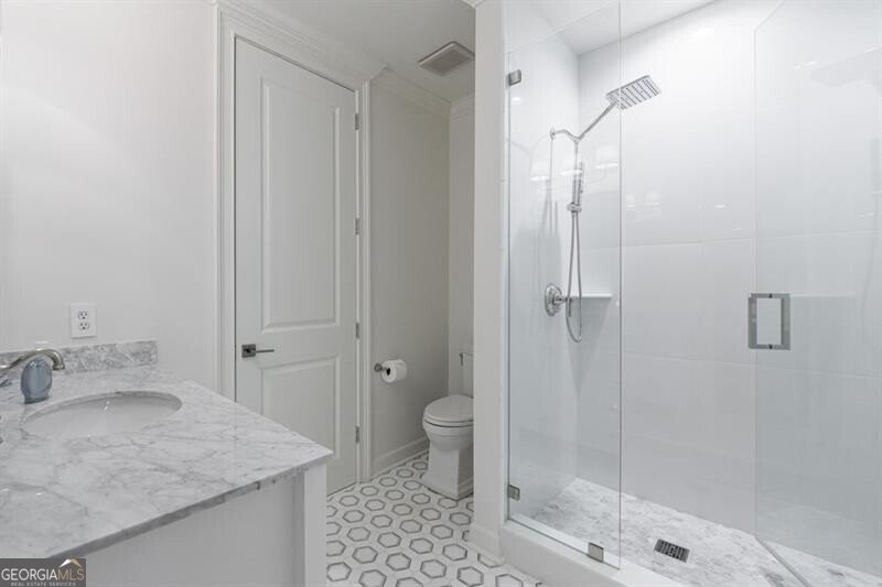 4526 Peachtree Dunwoody Road Atlanta - 75