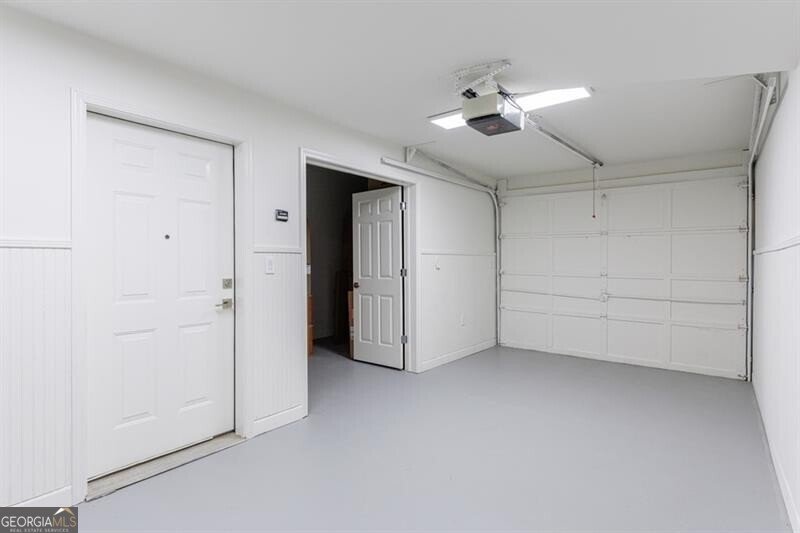 4526 Peachtree Dunwoody Road Atlanta - 77