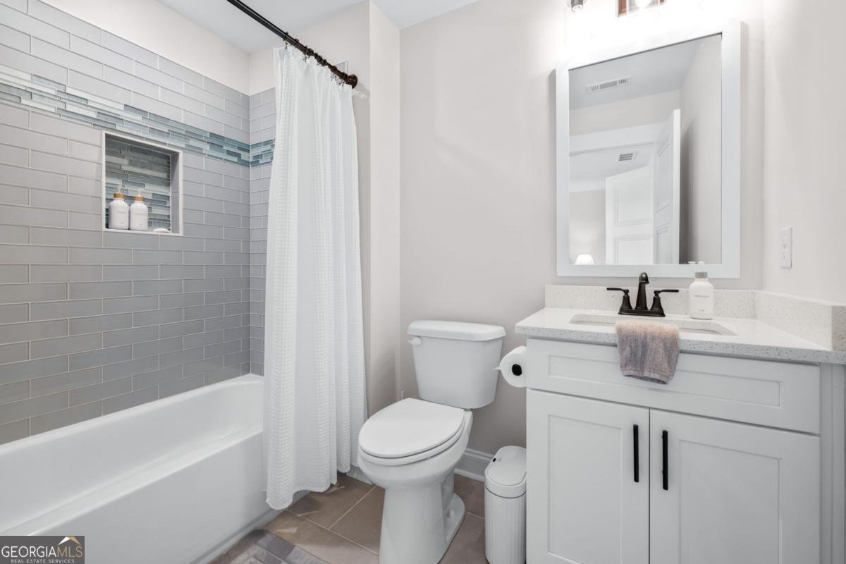 815 Hampton Way Monroe - 40