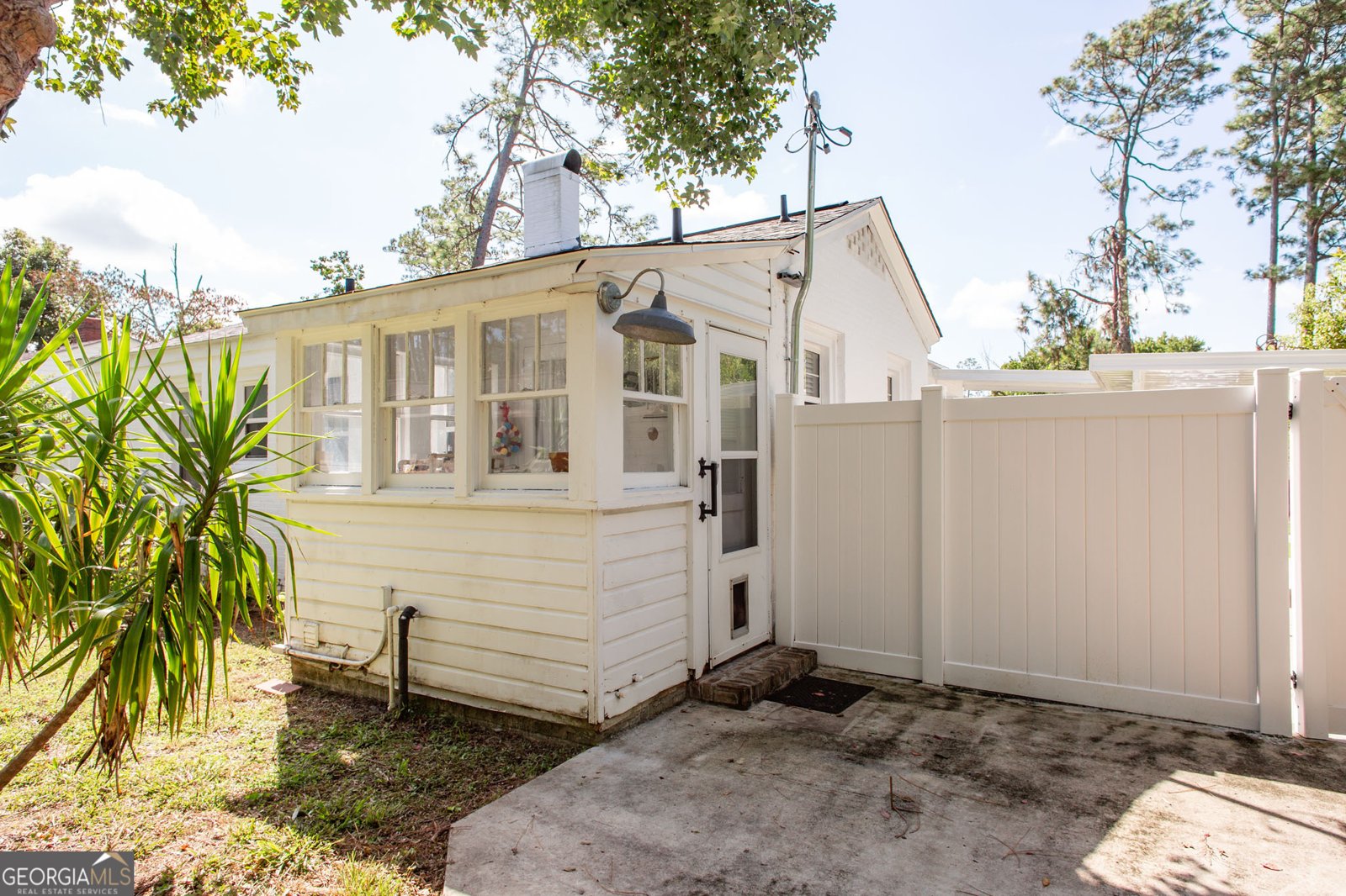 1009 Euclid Avenue Waycross - 33