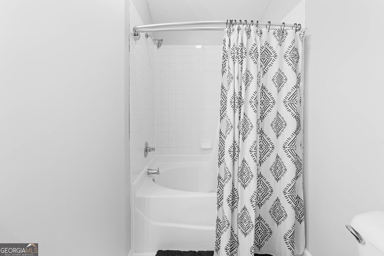 2106 Mill Garden Run Buford - 19