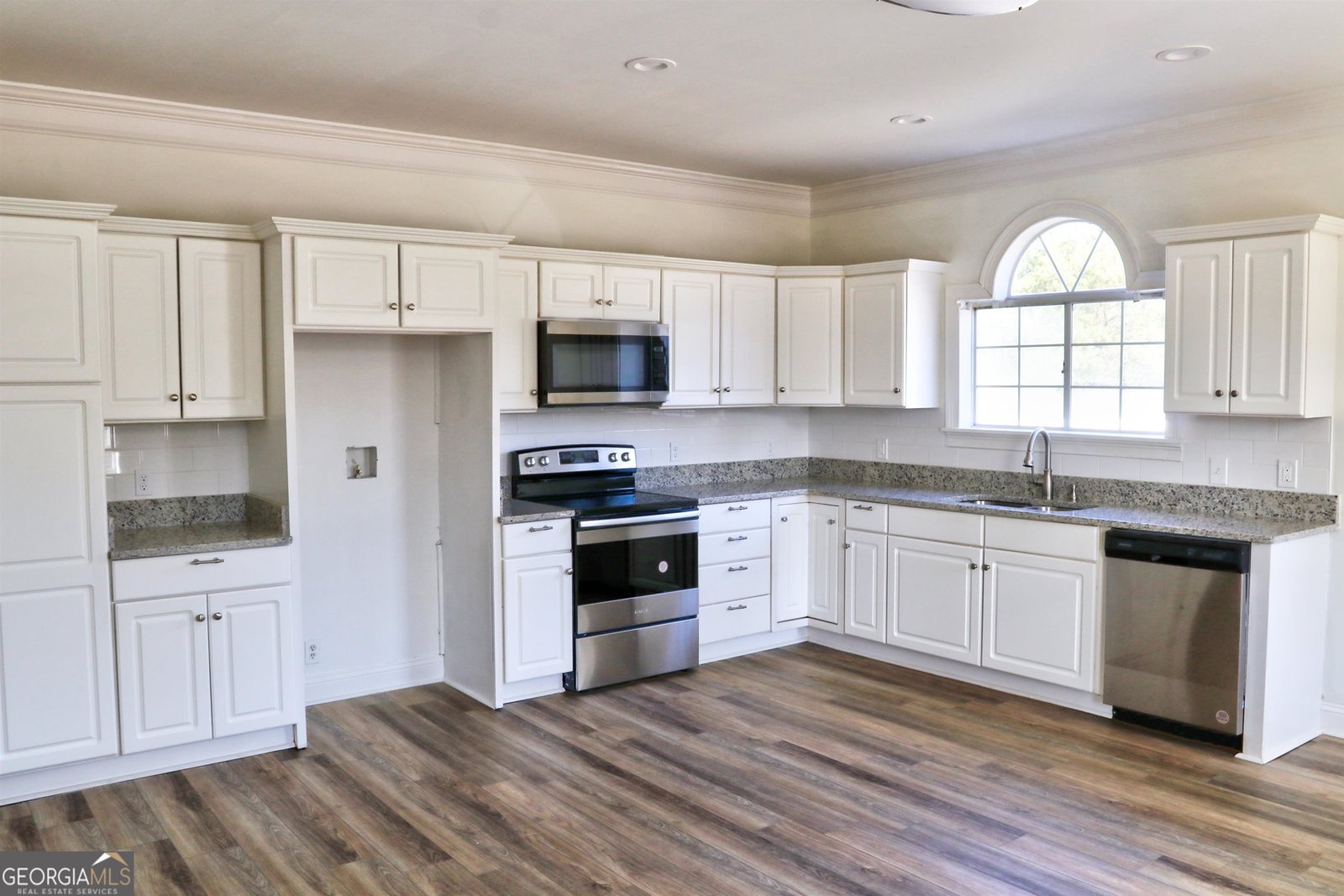 507 Cherry Avenue Roanoke - 3