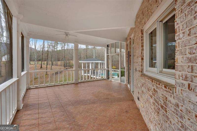 13095 Reinhardt College Parkway Waleska - 64