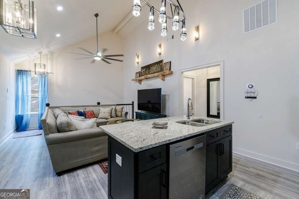 3201 TETON Drive Atlanta - 29