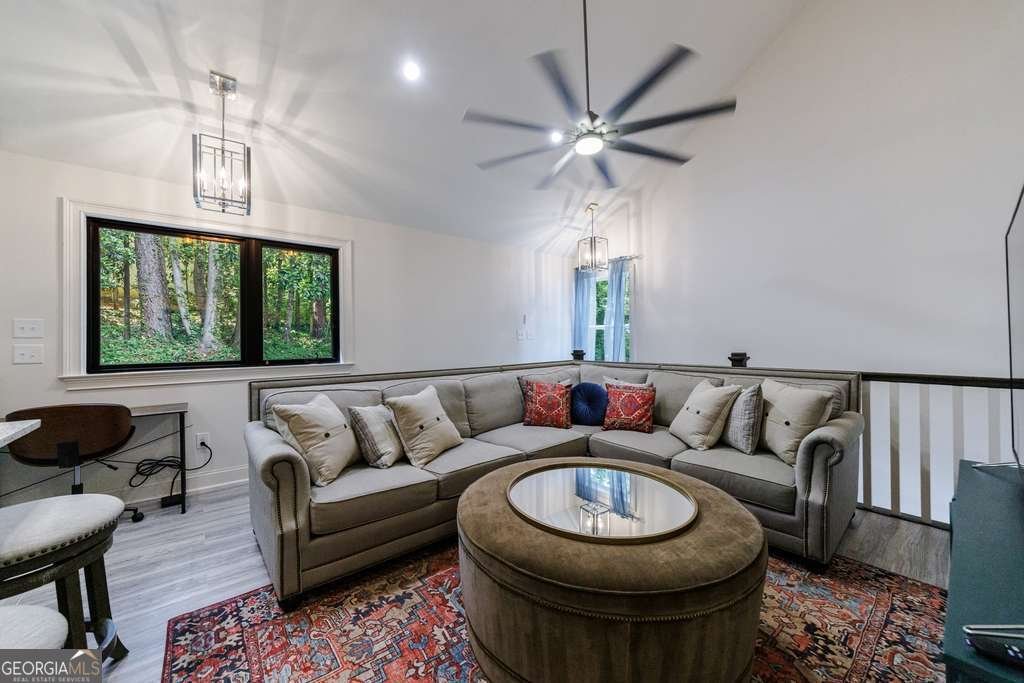 3201 TETON Drive Atlanta - 32