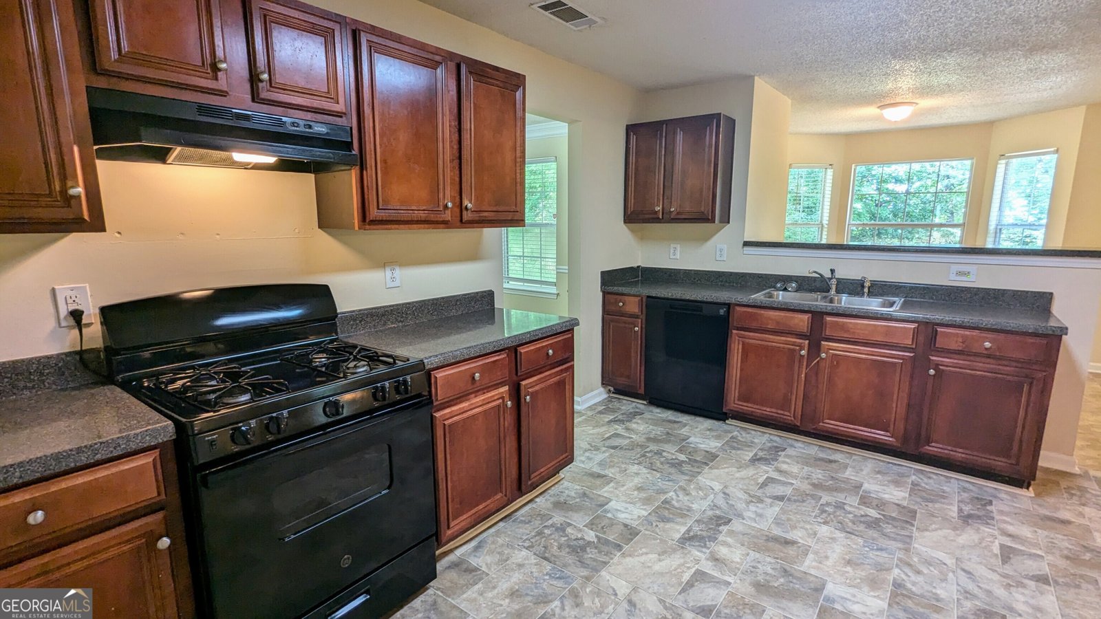 1974 Boulder Gate Drive Ellenwood - 8