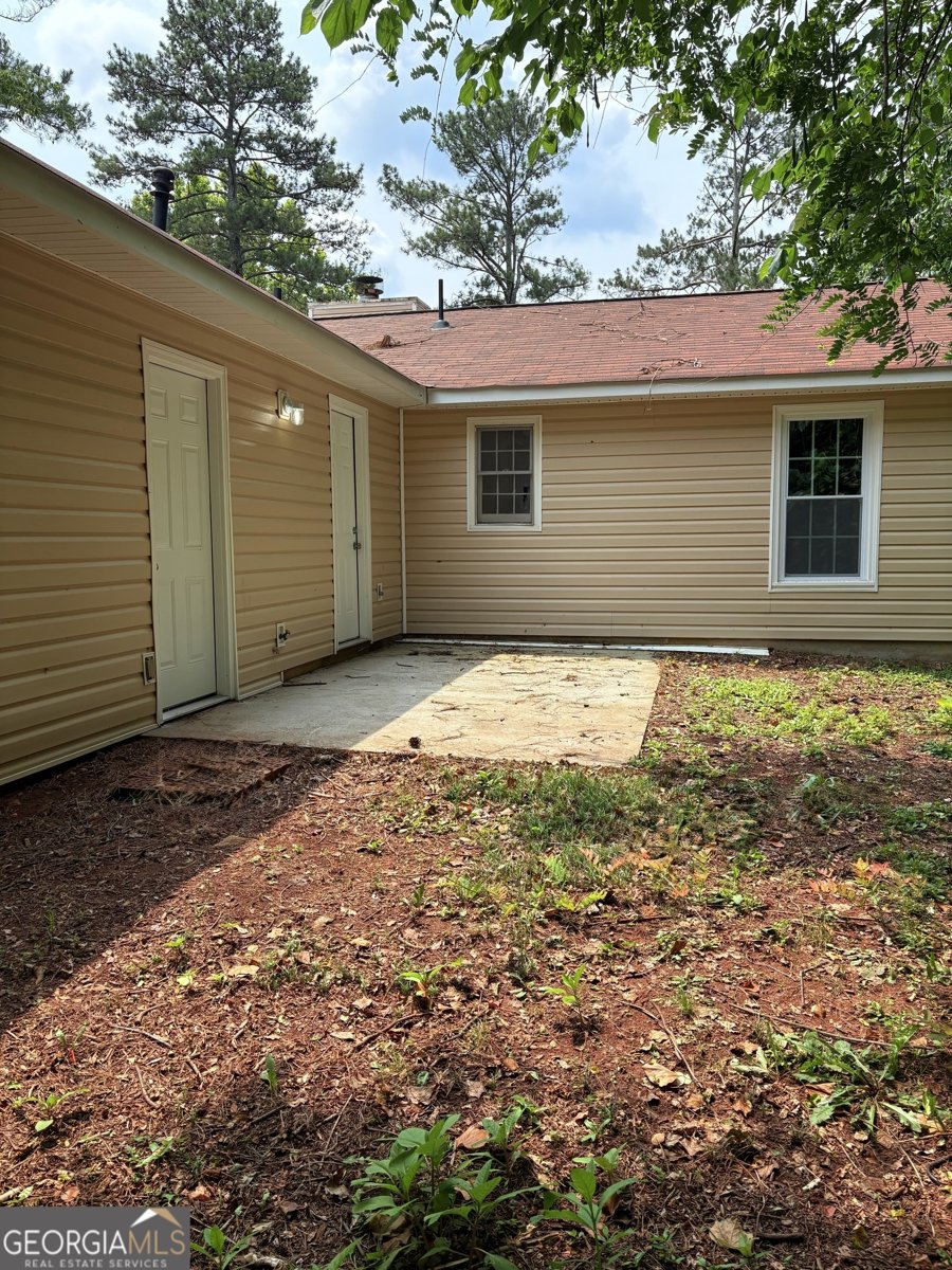 6103 Chaseland Road Rex - 4