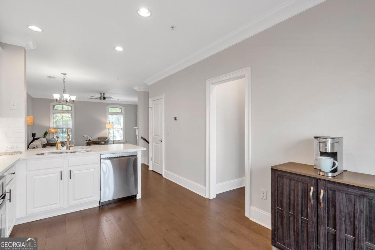 847 Perennial Drive Atlanta - 14