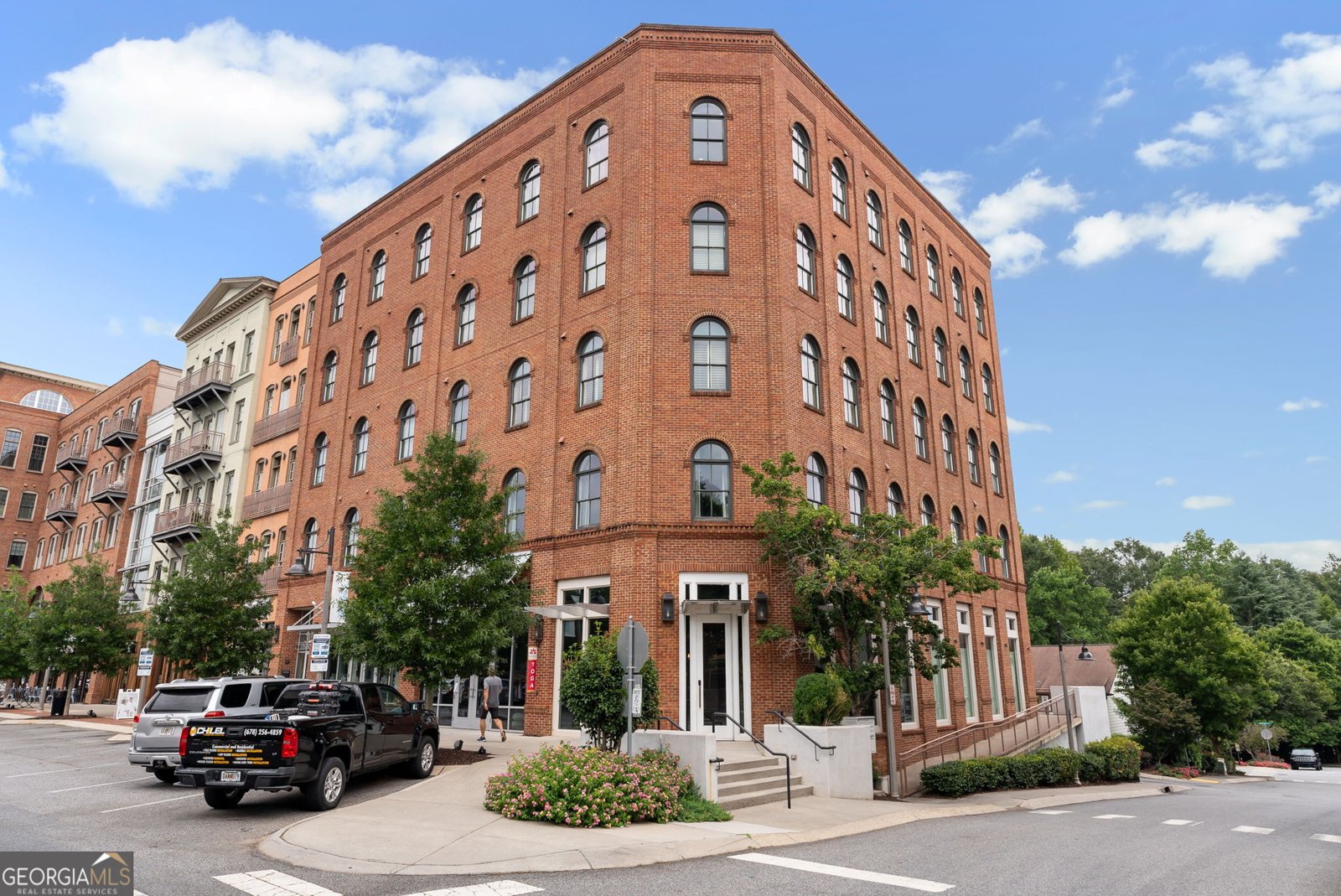 360 Chambers Street Woodstock - 12